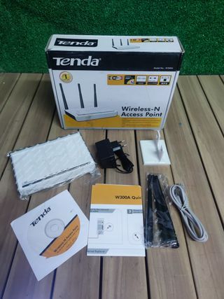 Router Tenda W300a 300mbps Wireless