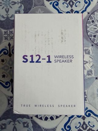 Altavoz Inalambrico JBL Morado Negro