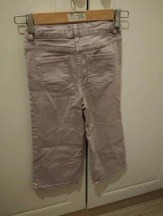 Lote 2 vaqueros niña