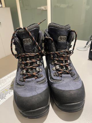 Botas de montaña Bestard