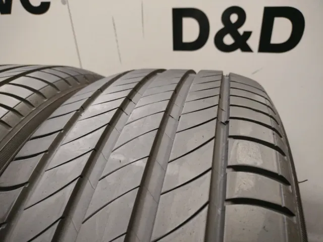 Neumáticos de ocasión 235/55 R18 100V