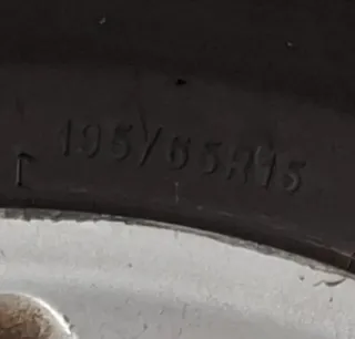 Llantes i Neumàtics 195/65 R15 Audi