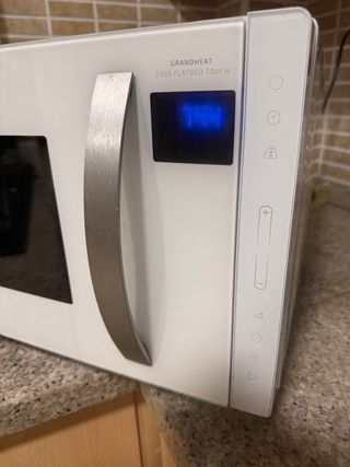 Microondas Cecotec Grandheat 2300 Flatbed Blanco