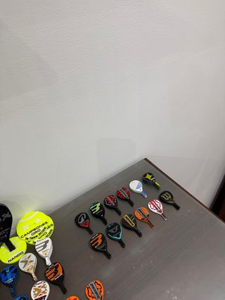 Oferta: Lote 5 Llaveros Pala Pádel a Elegir