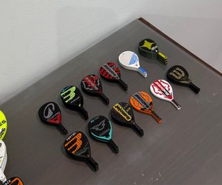 Oferta: Lote 5 Llaveros Pala Pádel a Elegir