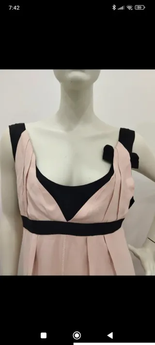 Abito da cerimonia rosa e nero