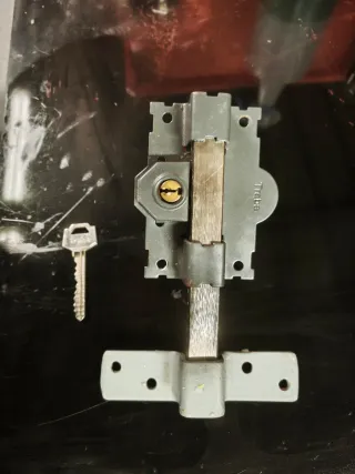 Cerradura traba exterior/Interior