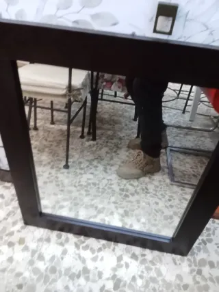 Cómoda, Mesitas de Noche y Espejo