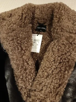 Abrigo doble faz efecto piel Tintoretto