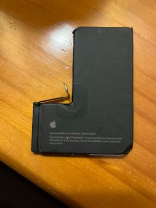 Batería iPhone 14 Pro Original con 70% de carga