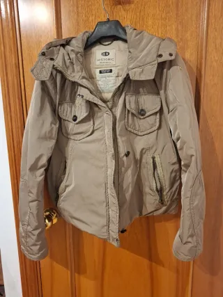 Chaqueta HR plumas gris Mujer