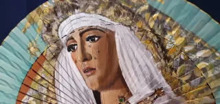 Abanico Esperanza de Triana pintado a mano