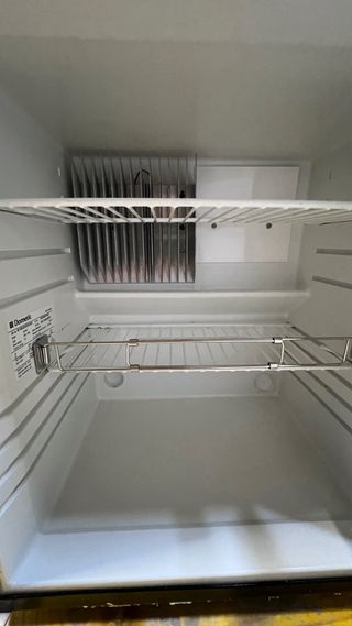 Nevera trivalente Dometic