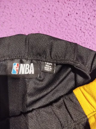 Pantalón corto Lakers Negro y Amarillo