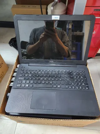 Lote de ordenadores portátiles