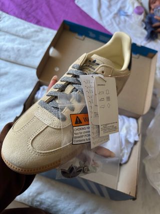 Scarpe Adidas Beige/Grigie