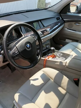 BMW 530d GT 2012