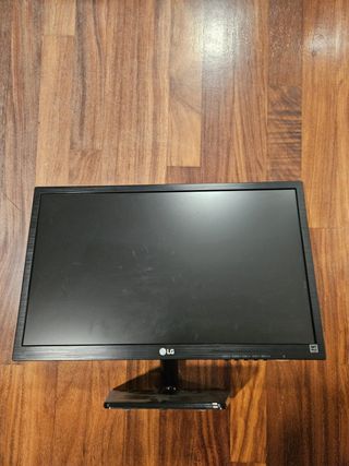 Monitor LG 24"