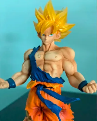 Figura Dragon Ball Goku Super Saiyan
