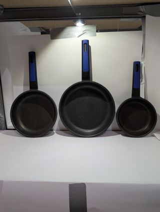 BRA Advanced Set de sartenes, aluminio fundido antiadherente sin PFOA, de rendimiento superior, resistencia a los arañazos y a l