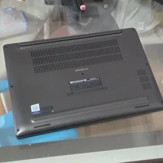 Portátil Dell i5 táctil