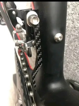 Salva cadenas bicicleta carbono