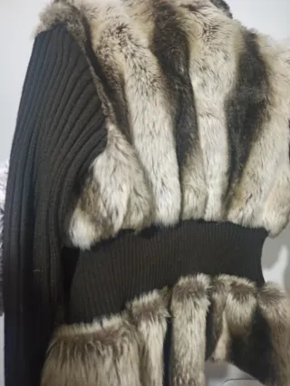 Chaqueta con piel sintética beige/marrón