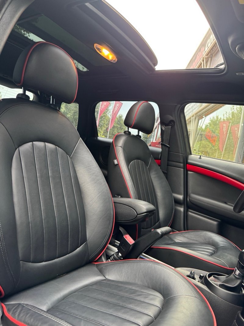 MINI Countryman 2015, foto 10