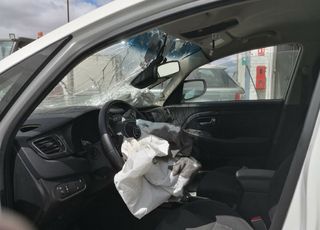 Kia 4683562 centralita motor uce 391712a545 carens