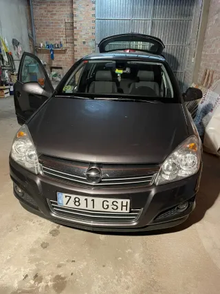 Opel Astra 2009