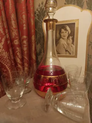 Antico set di liquori e calici Art Decó