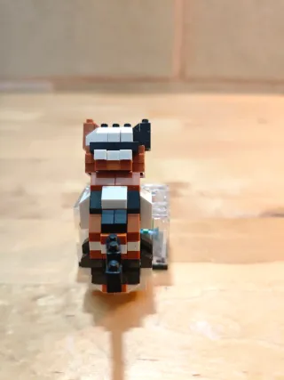 Gratis – Gatito con acuario (bloques) 160 PCS.