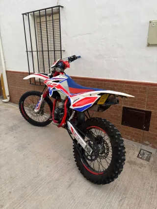 Beta RR Factory 50cc Enduro Moto