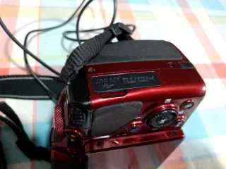 Nikon Coolpix P520 Fotocamera Digitale Rossa