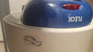 Termo Eléctrico Fleck Blanco/Azul