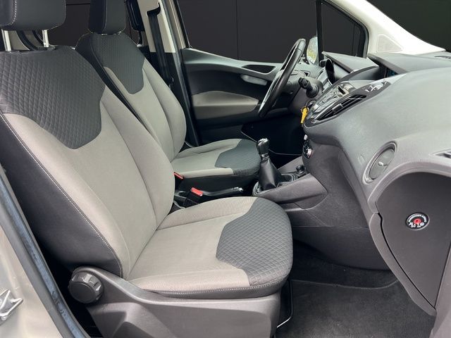 Ford Tourneo Courier 1.0 EcoBoost Titanium 74 kW (100 CV)