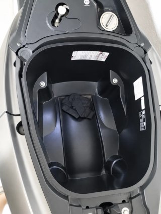 Yamaha Tricity 125 (Regalo dos cascos y candado)