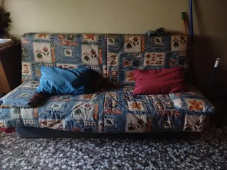 Sofá Cama Tela Azul y Rojo, colchon muelles