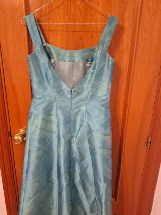 Vestido fiesta Blanca Miret y fular