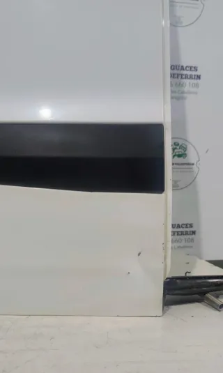 Puerta Lateral Derecha Ford Transit Courier