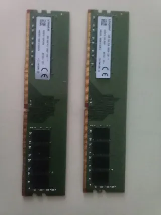 2x 8GB DDR4 2400MHz Kingston RAM