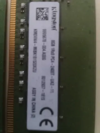 2x 8GB DDR4 2400MHz Kingston RAM