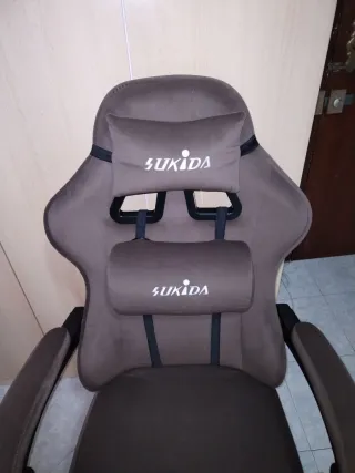 Silla Gaming SUKIDA con Masajeador