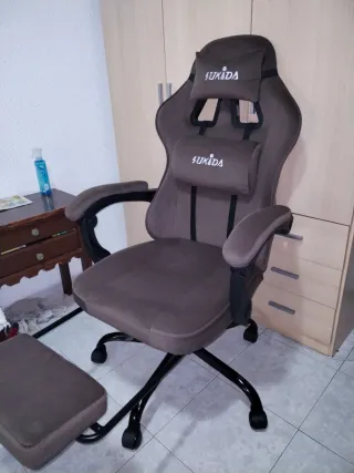 Silla Gaming SUKIDA con Masajeador