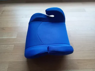 Alzador asiento coche azul