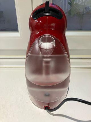 Cafetera Nescafé Dolce Gusto Roja