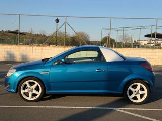 Opel Tigra 2006