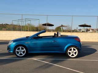 Opel Tigra 2006
