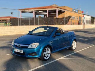 Opel Tigra 2006