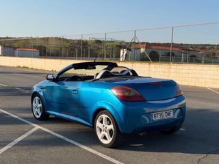 Opel Tigra 2006